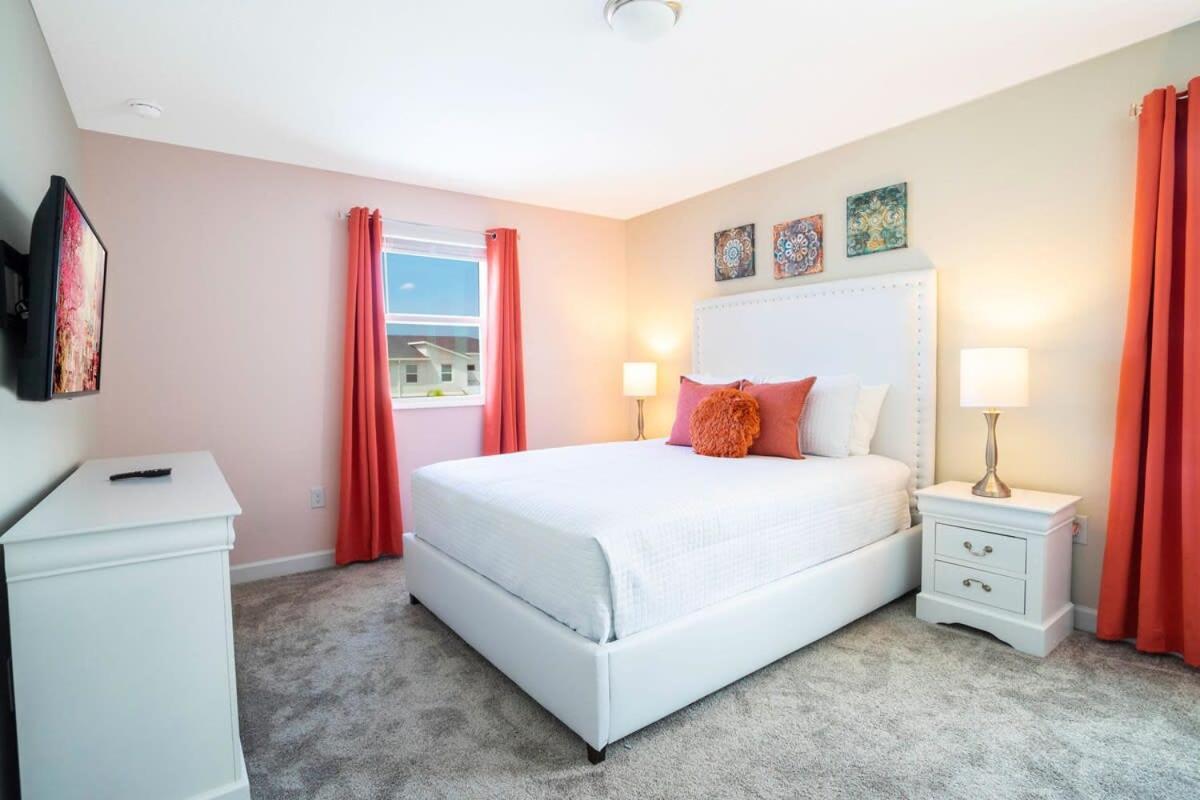 Marvelous 7bd/5ba Family Friendly W/ Gameroom & Pool Close To 1201 *
