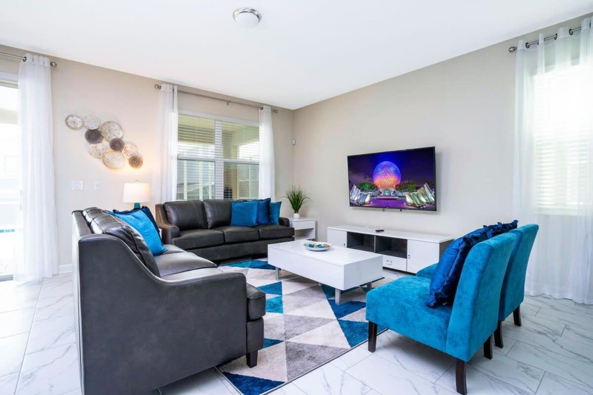 Marvelous 7bd/5ba Family Friendly W/ Gameroom & Pool Close To 1201