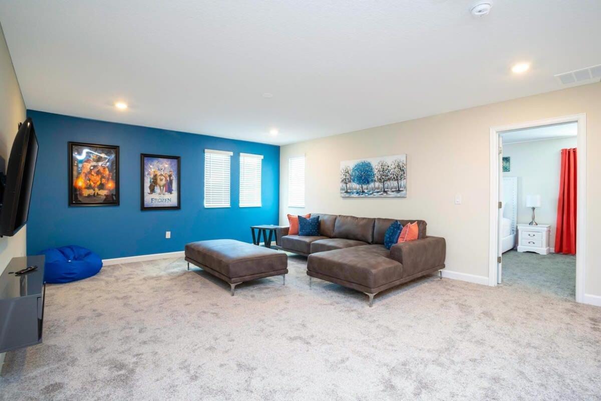 Marvelous 7bd/5ba Family Friendly W/ Gameroom & Pool Close To 1201