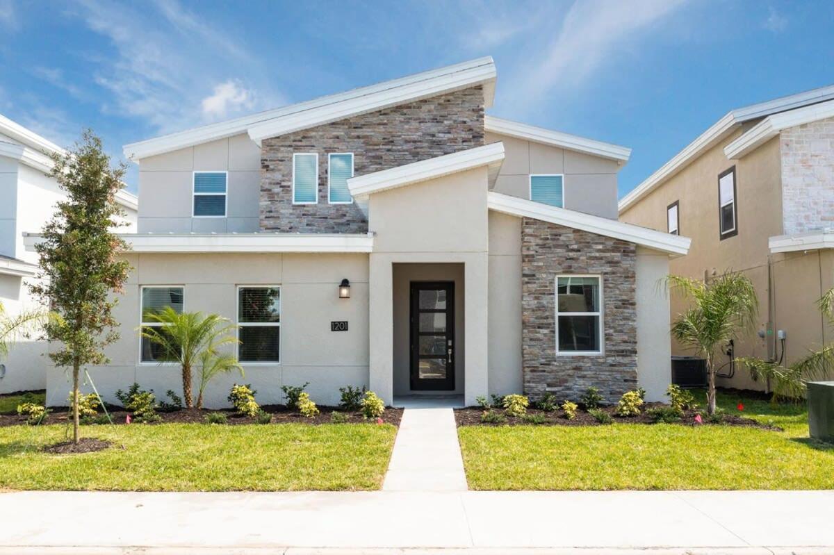 Marvelous 7bd/5ba Family Friendly W/ Gameroom & Pool Close To 1201 Holiday home