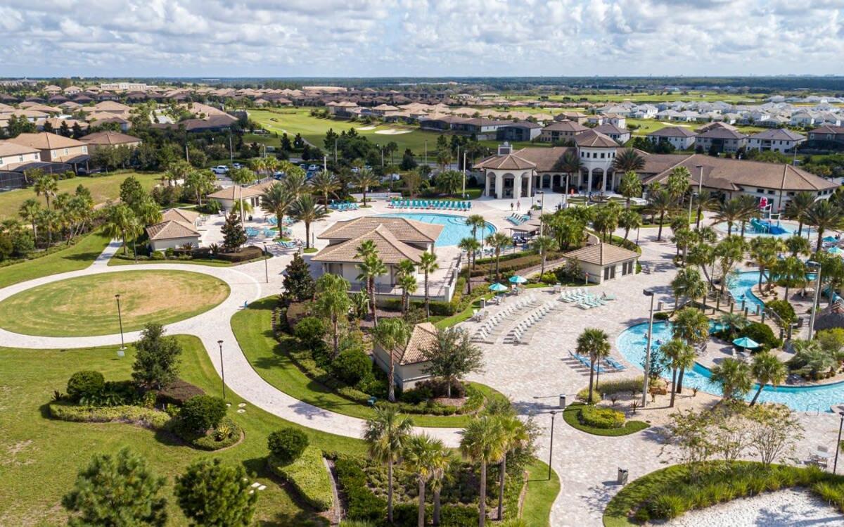 Marvelous 7bd/5ba Family Friendly W/ Gameroom & Pool Close To 1201 *