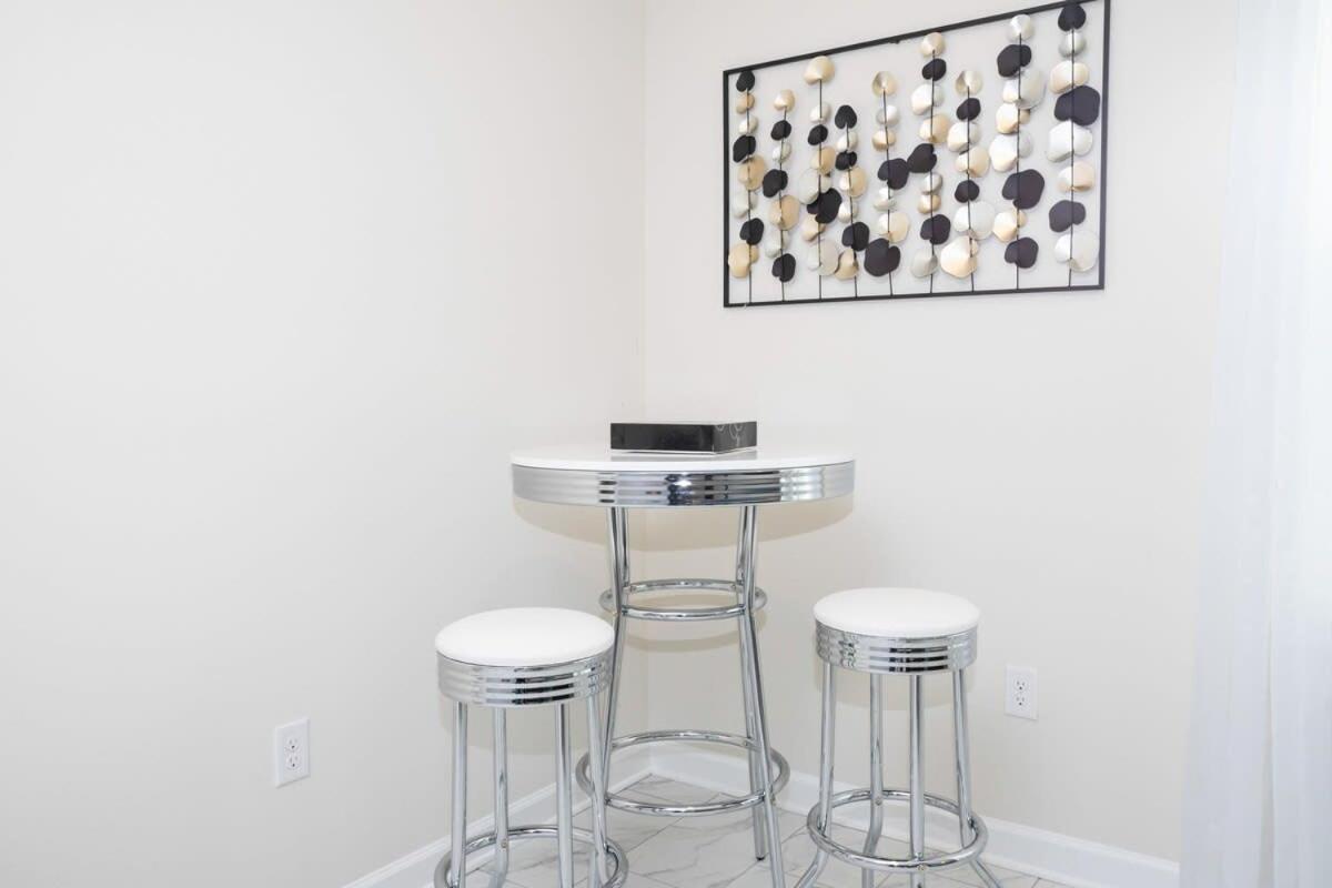 Marvelous 7bd/5ba Family Friendly W/ Gameroom & Pool Close To 1201 * Kissimmee